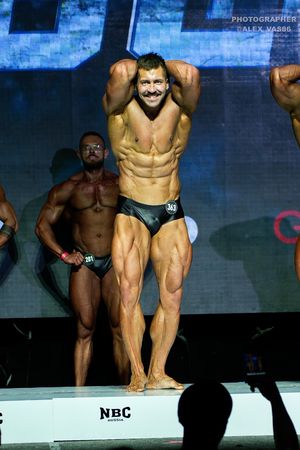 CLASSIC PHYSIQUE +178